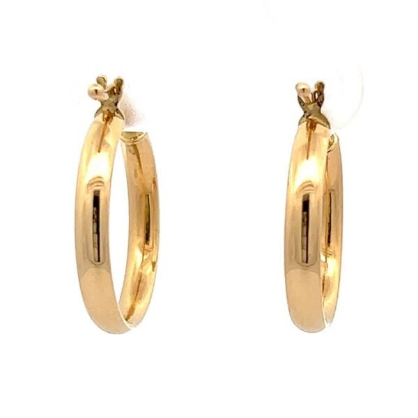 18k Gold Earring