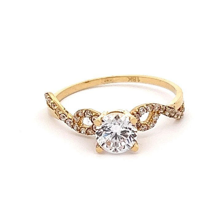 18k Gold Engagement Ring