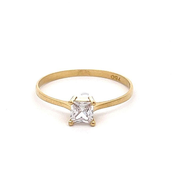 18k Gold Engagement Ring