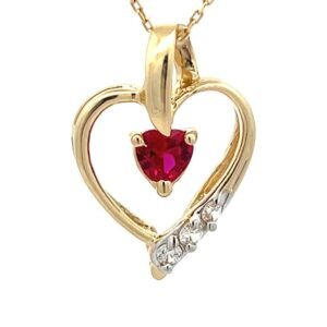 Corazon piedra roja Oro 14k